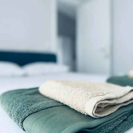 Aris * Néa Péramos